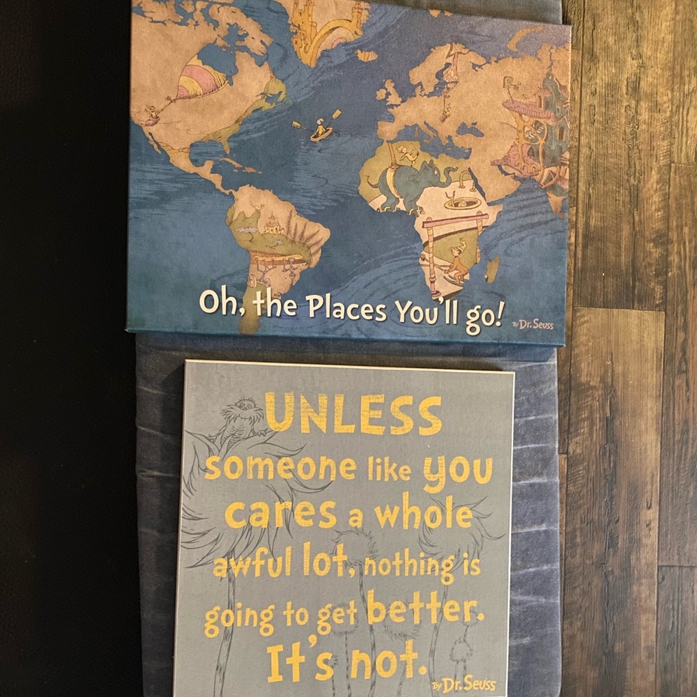 Dr.Seuss wall decor